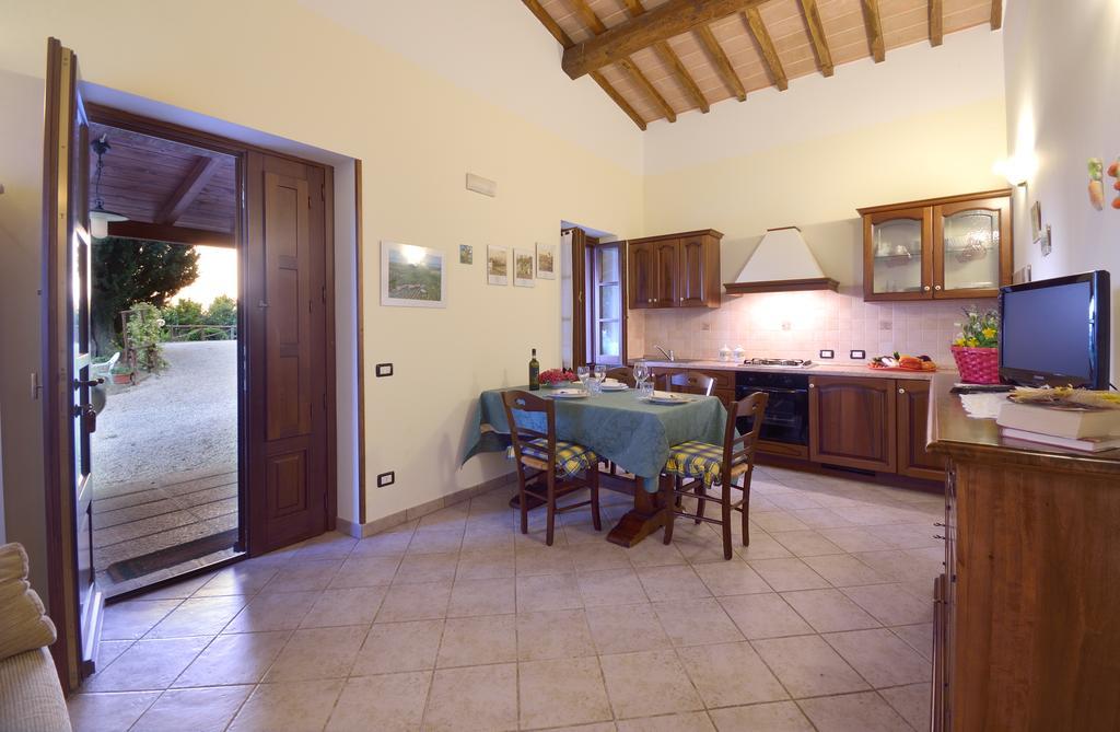 Agriturismo San Severo باسّينيانو سول تْرازي المظهر الخارجي الصورة