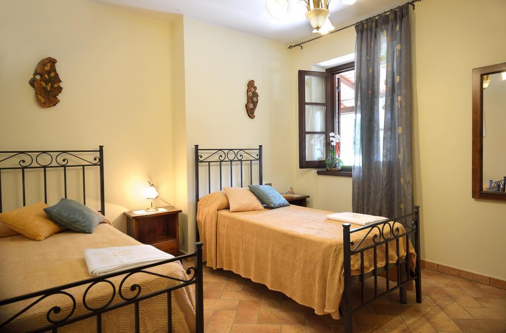 Agriturismo San Severo باسّينيانو سول تْرازي المظهر الخارجي الصورة