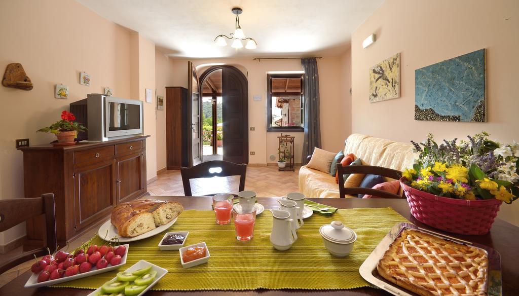 Agriturismo San Severo باسّينيانو سول تْرازي المظهر الخارجي الصورة